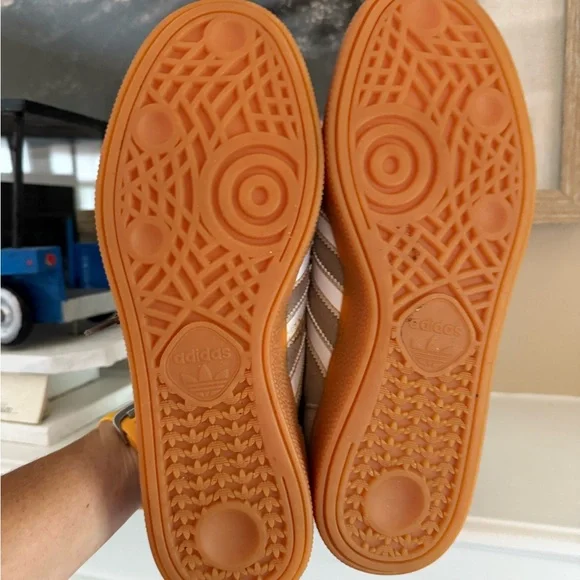 Adidas Mens 7.5/Womens 9 Handball Spezial NEW 🆕 - Picture 2 of 6